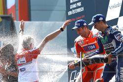 Winnaar Andrea Iannone, Ducati Team, 3e plaats Jorge Lorenzo, Yamaha Factory Racing, Gigi Dall'Igna,