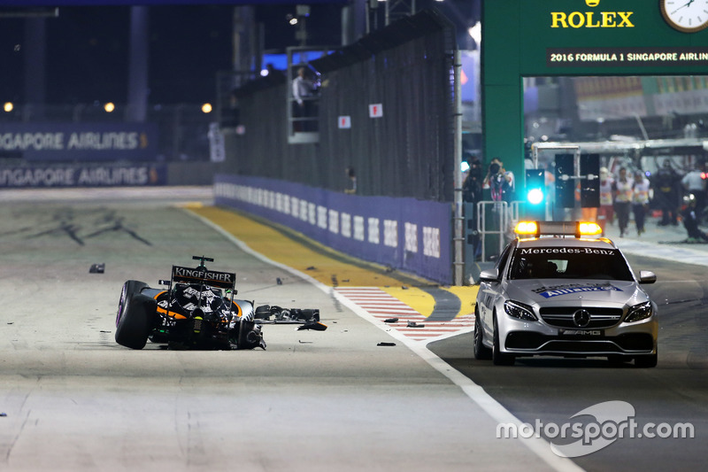 Nico Hulkenberg, Sahara Force India F1 VJM09 crashed out at the start of the race