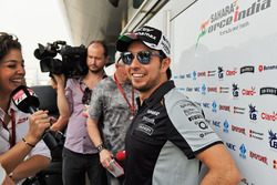 Серхио Перес, Sahara Force India F1 со СМИ