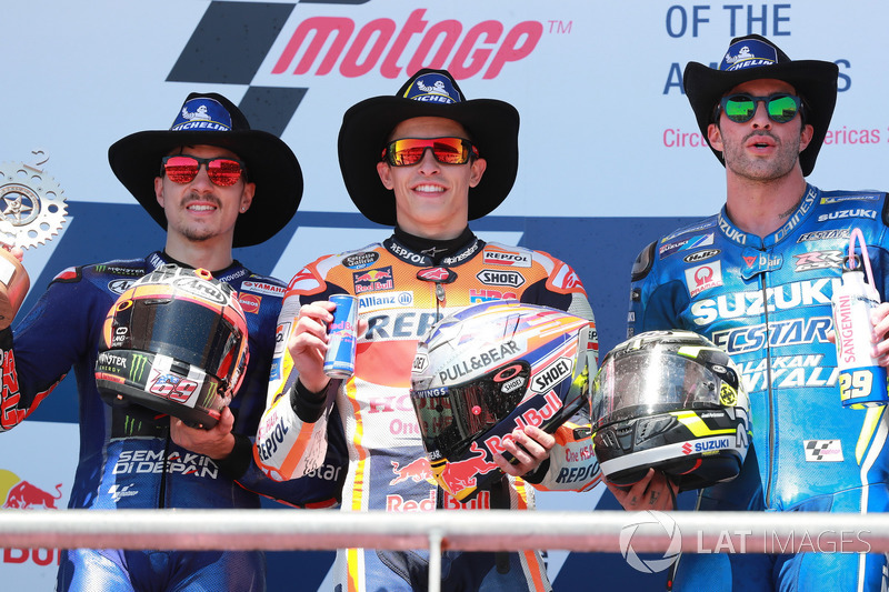 Podio: 1º Marc Marquez, 2º Johann Zarco, 3º Andrea Iannone
