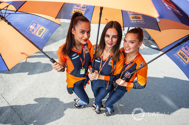 Rajtrácslányok - MotoGP - Német Nagydíj