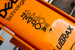 Shadow eSports-logo op de neus van de McLaren MCL33