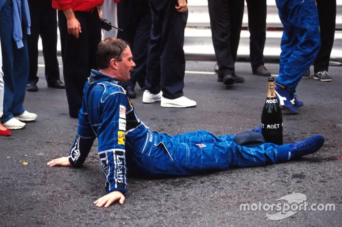Nigel Mansell: 7 temporadas con Williams (entre 1985 hasta 1988, además en 1991, 1992 y 1994)