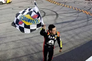 Race Winner Alex Bowman, Hendrick Motorsports, Chevrolet Camaro Axalta