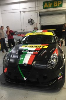 Alfa Romeo Giulietta TCR RF, KMW Motorsports con TMR Engineering