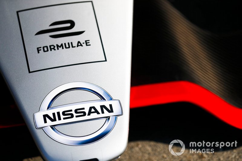 Nissan logo on the nose of the Nissan IMO1