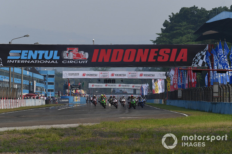 Race 1 SuperSports 600cc ARRC Sentul 2018