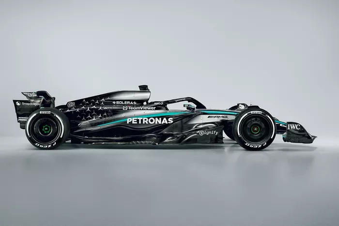Mercedes F1 W16