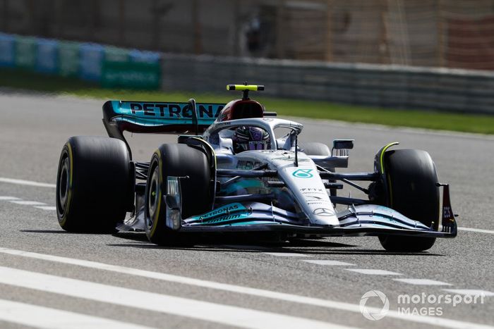 Lewis Hamilton, Mercedes W13