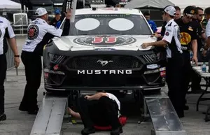 Kevin Harvick, Stewart-Haas Racing, Ford Mustang Jimmy John's