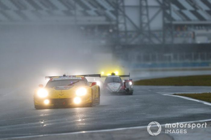 #3 Corvette Racing Corvette C7.R, GTLM: Jan Magnussen, Antonio Garcia, Mike Rockenfeller
