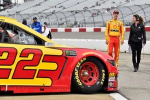 Joey Logano, Team Penske, Ford Mustang Shell Pennzoil