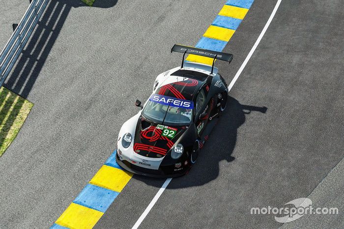 #92 Porsche Esports Team Porsche 911 RSR: Jaxon Evans, Matt Campbell, Mack Bakkum, Jeremy Bouteloup