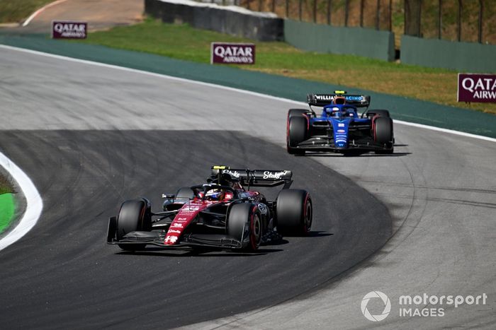 Zhou Guanyu, Alfa Romeo C43, Logan Sargeant, Williams FW45