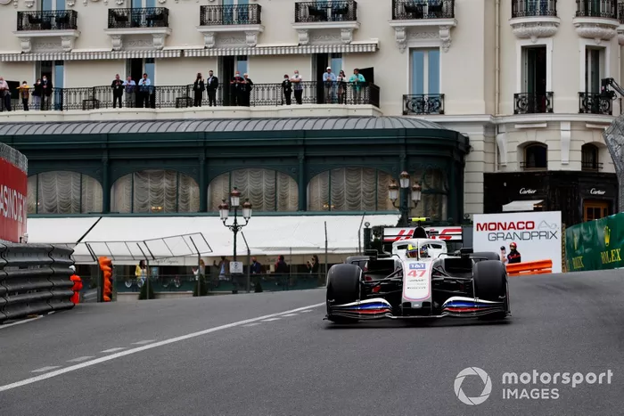 Mick Schumacher, Haas VF-21