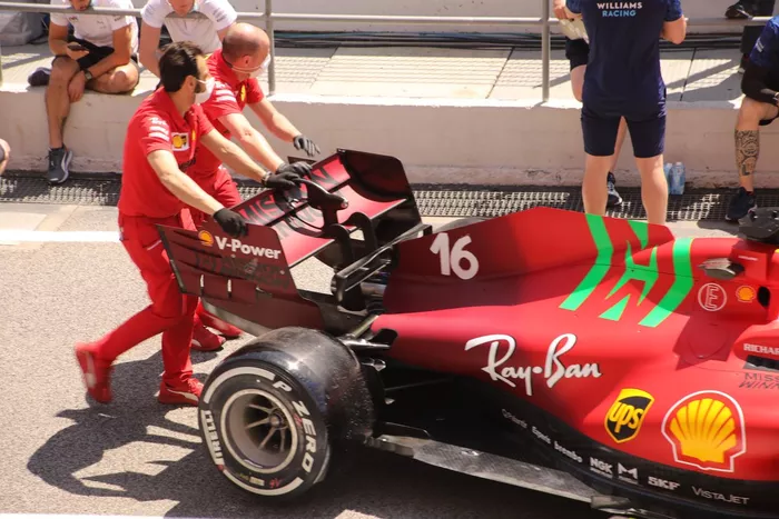 Detalle trasero del Ferrari SF21 