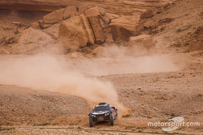 #300 X-Raid Mini JCW Team: Carlos Sainz, Lucas Cruz