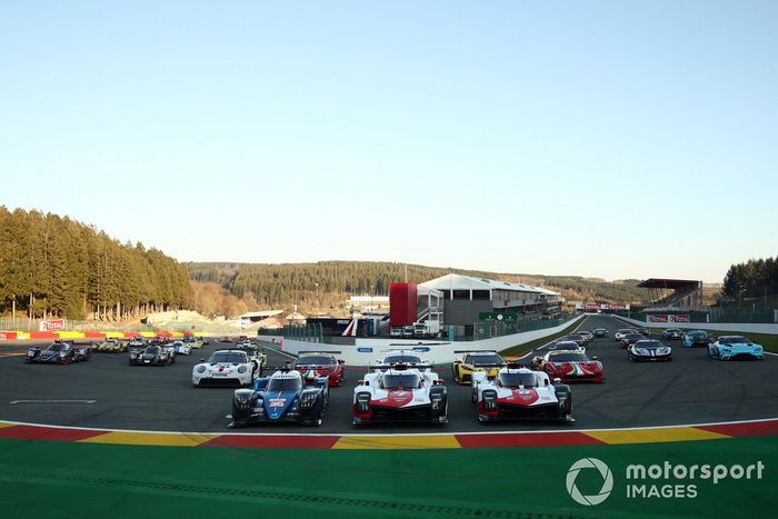 Foto de grupo del Prólogo del WEC 2021