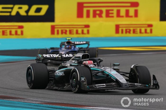 George Russell, Mercedes, Carlos Sainz, Williams