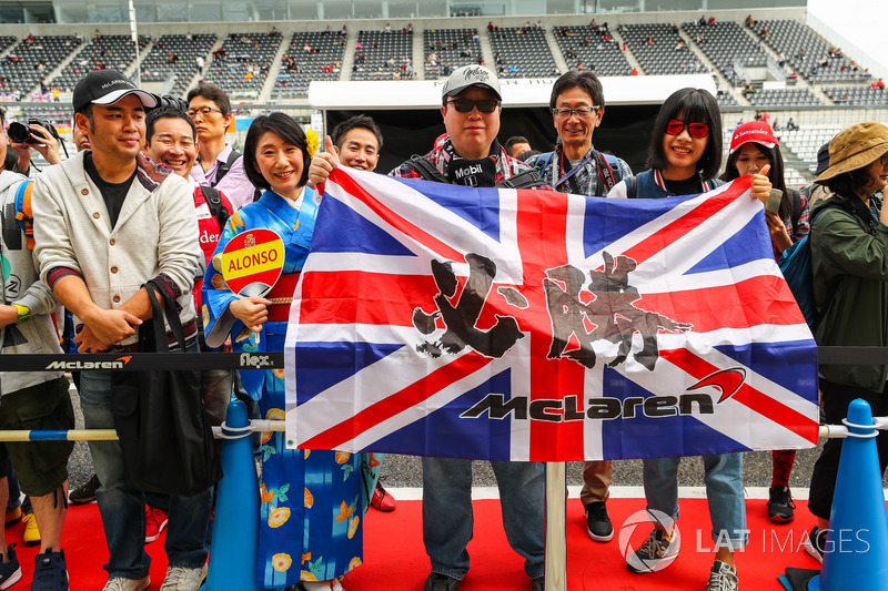McLaren fans and banner