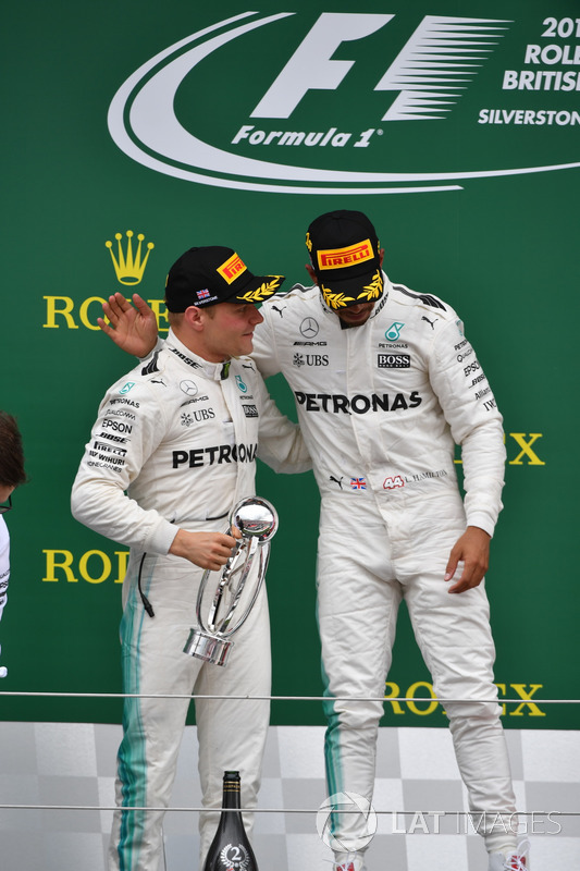 Valtteri Bottas, Mercedes AMG F1 and Lewis Hamilton, Mercedes AMG F1 celebrate on the podium