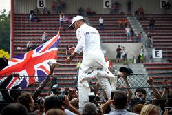 Race winner Lewis Hamilton, Mercedes AMG F1, celebrates victory with the fans