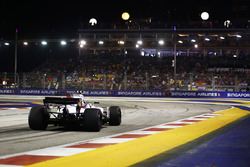 Ленс Стролл, Williams FW40