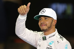 Поул-позиція: Льюїс Хемілтон, Mercedes AMG F1