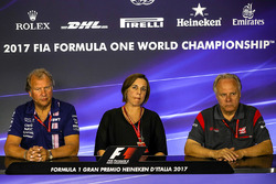 Robert Fearnley, Sahara Force India F1 Team Deputy Team Principal, Claire Williams, Williams Deputy Team Principal and Gene Haas F1 Team, Founder and Chairman, Haas F1 Team Team in the Press Conference