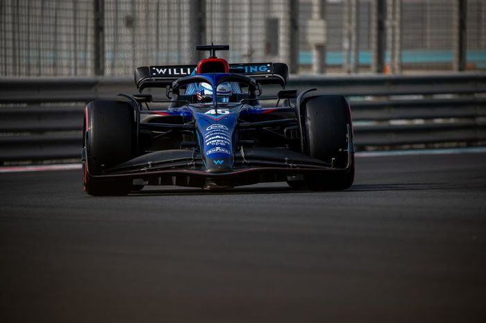 Logan Sargeant, Williams FW44 