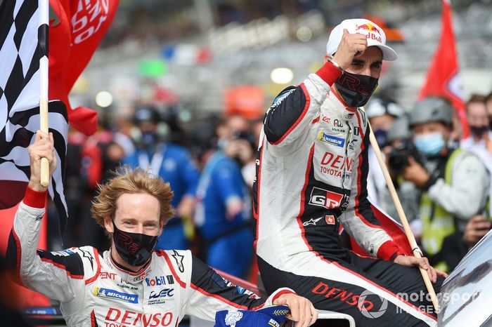 Ganadores #8 Toyota Gazoo Racing Toyota TS050: Sebastien Buemi, Kazuki Nakajima, Brendon Hartley