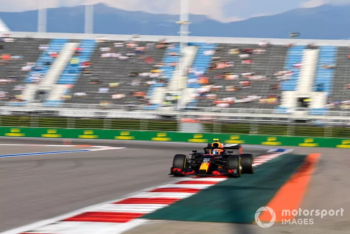 Alex Albon, Red Bull Racing RB16