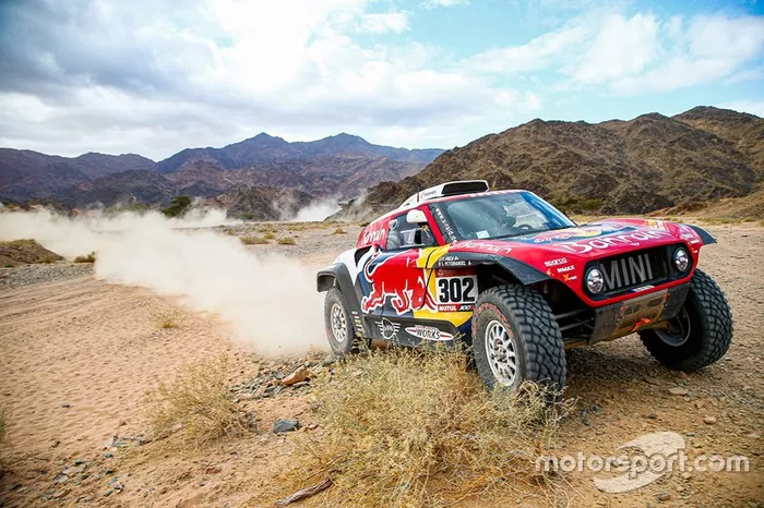 #302 JCW X-Raid Team: Stephane Peterhansel, Paulo Fiuza