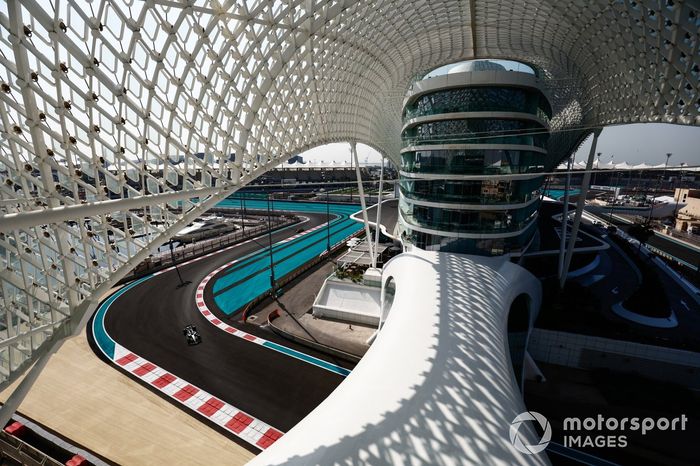 Zhou Guanyu, Alfa Romeo C43