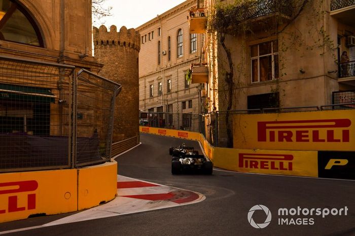 Lewis Hamilton, Mercedes AMG F1 W10