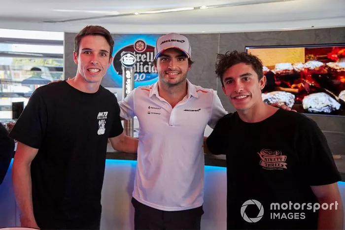Alex Márquez, Carlos Sainz Jr., McLaren, y Marc Márquez
