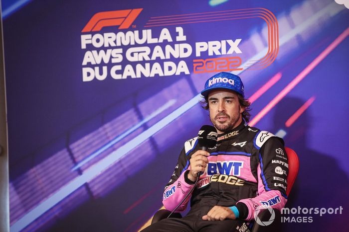 Fernando Alonso, Alpine F1 Team, en la rueda de prensa posterior a la clasificación