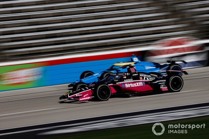 Helio Castroneves, Meyer Shank Racing Honda, Jimmie Johnson, Chip Ganassi Racing Honda