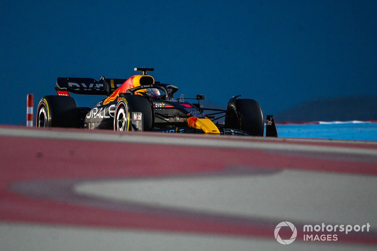 "Ferrari ve Mercedes, Bahreyn'de düşük motor modları kullandı" 1 Formula 1 Haberleri - F1 Puan Durumu Max Verstappen, Red Bull Racing RB18