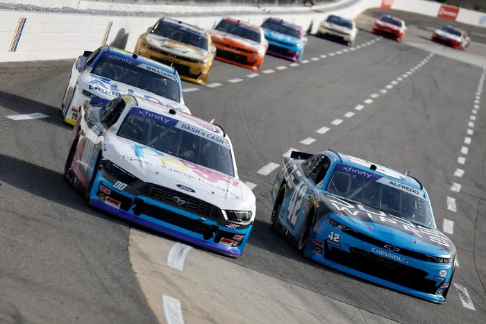 Anothony Alfredo, Young's Motorsports Chevrolet, Sheldon Creed, Haas Factory Team Ford