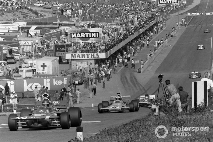 Ronnie Peterson, March 711 Ford, Denny Hulme, McLaren M19A Ford, Henri Pescarolo, March 711 Ford