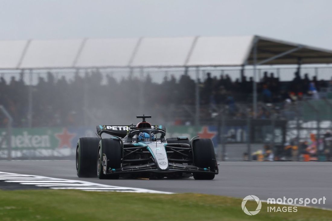 George Russell, Mercedes F1 W15

