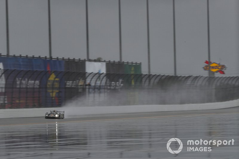 #5 Mustang Sampling Racing Cadillac DPi, DPi: Joao Barbosa, Filipe Albuquerque, Christian Fittipaldi, Mike Conway