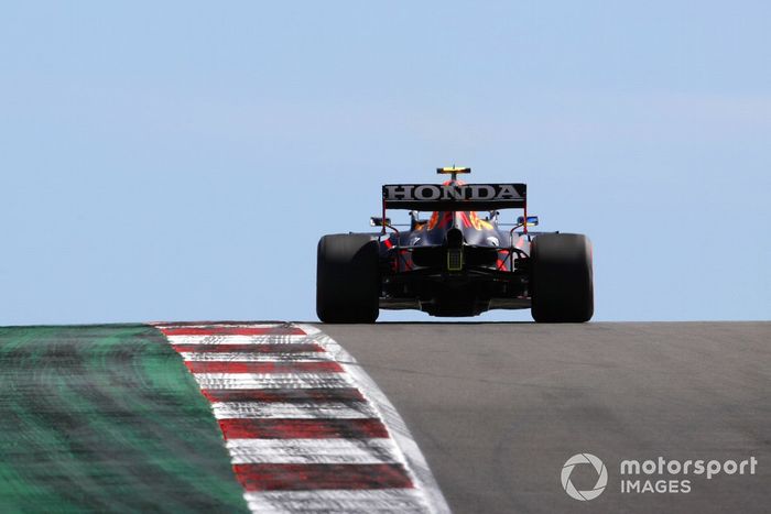 Sergio Pérez, Red Bull Racing RB16B