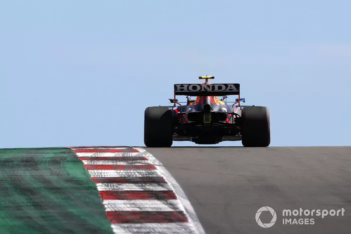 Sergio Pérez, Red Bull Racing RB16B