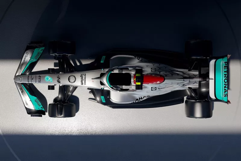 Mercedes W13