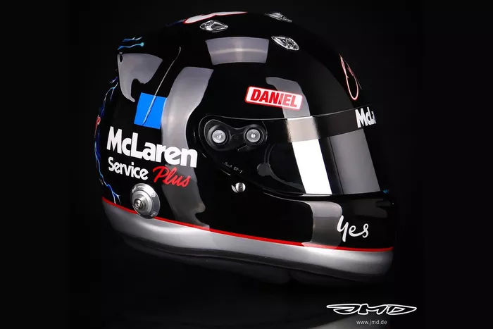 Helm van Daniel Ricciardo, McLaren