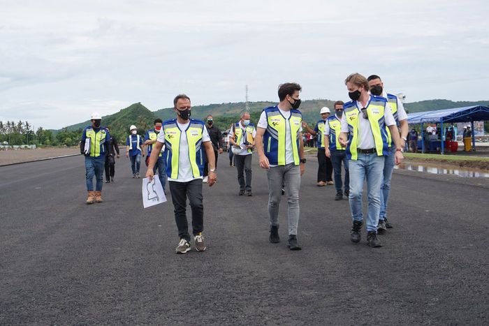 Visita al circuito de Mandalika