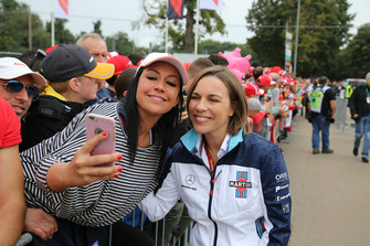 Claire Williams, Williams Deputy Team Principal fans selfie