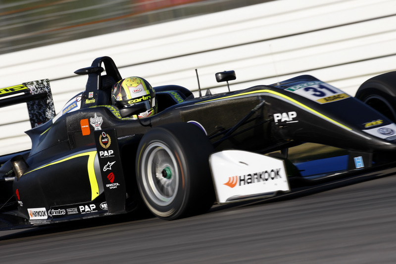 Lando Norris, Carlin Dallara F317 - Volkswagen